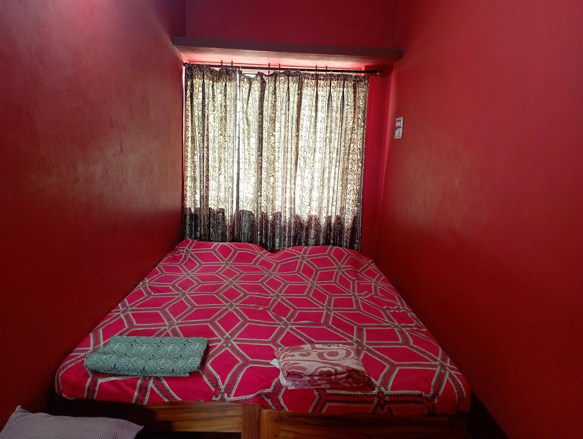 Prabhu Homestay Māvalli Exteriör bild